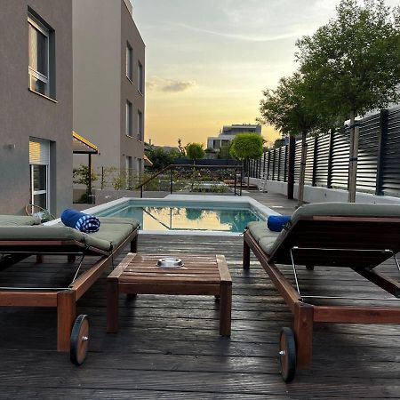 ספליט Cozy Seaside Apartment With Pool & Terrace מראה חיצוני תמונה
