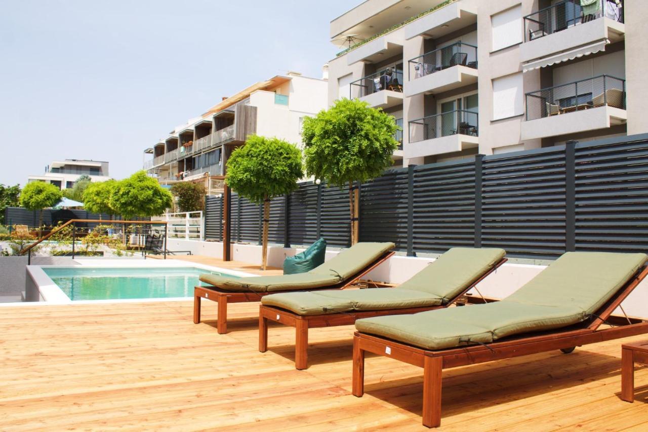 ספליט Cozy Seaside Apartment With Pool & Terrace מראה חיצוני תמונה
