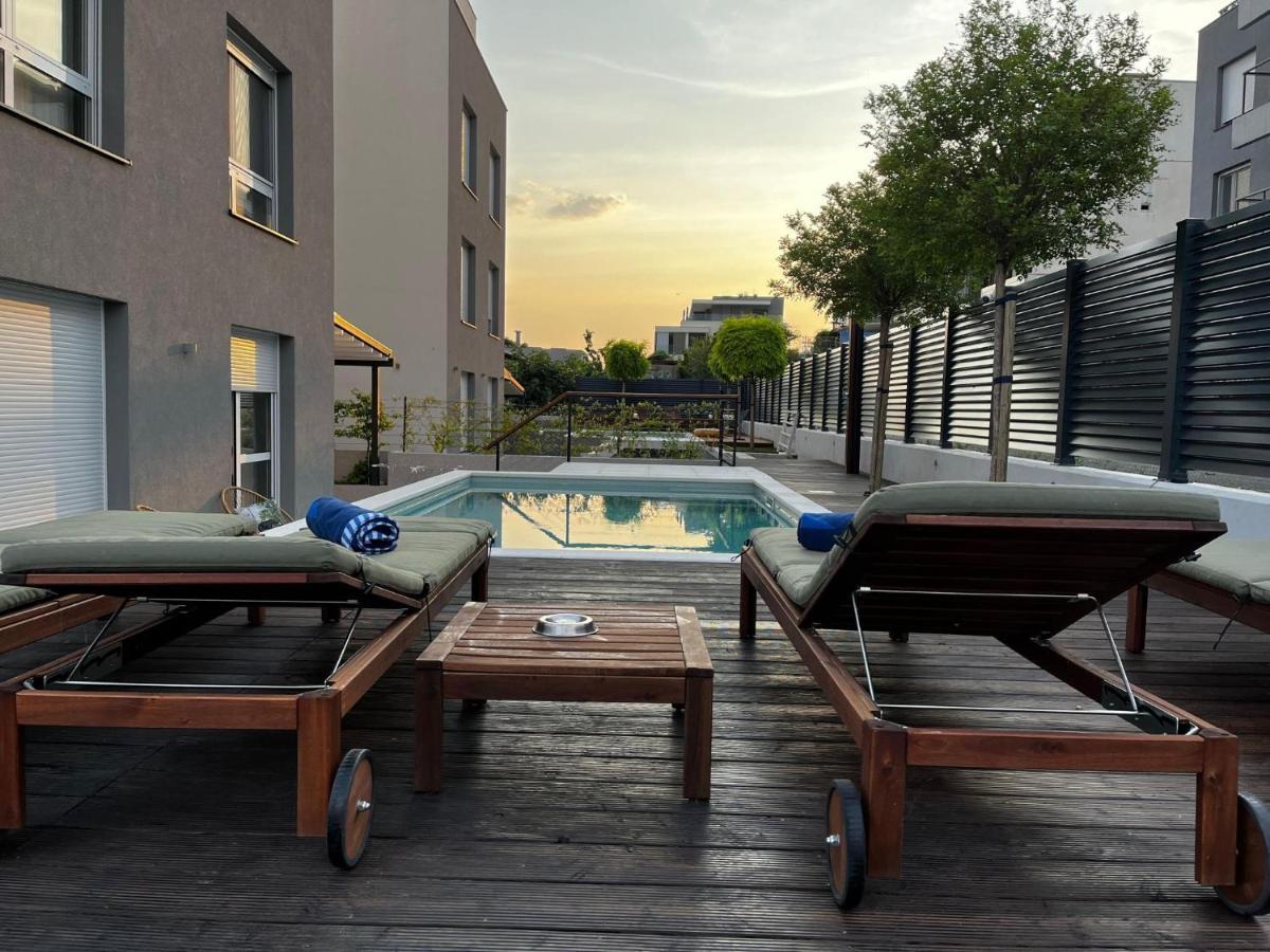 ספליט Cozy Seaside Apartment With Pool & Terrace מראה חיצוני תמונה